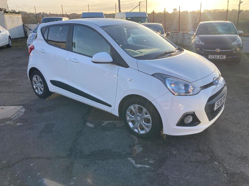 HYUNDAI I10